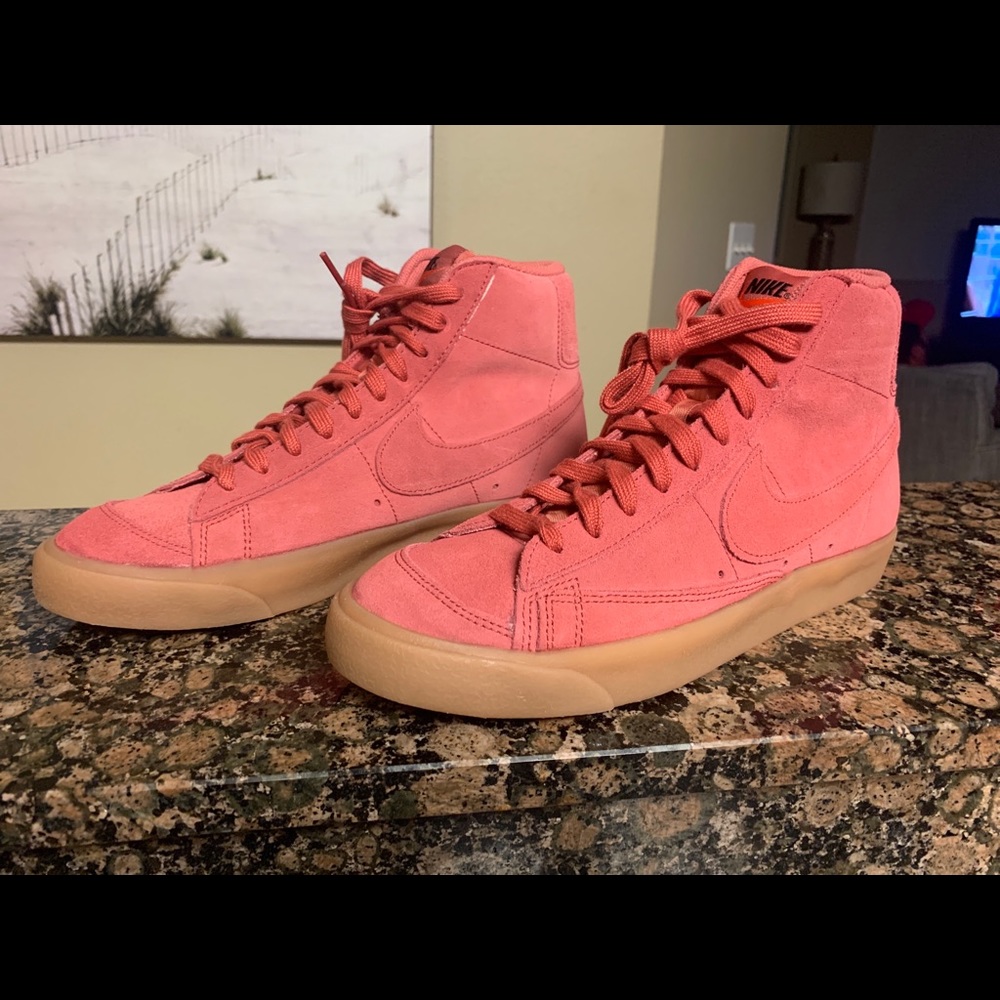 Nike Blazer Mid '77 Suede Light Redwood Red Size 8